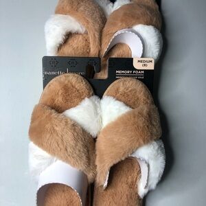 SOLD NOT AVAILABLE Nanette Lepore NWT Memory Foam Tan Slippers 
Size Med 8 Ta